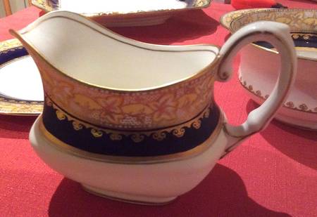 B157 Creamer