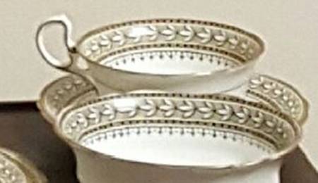A3526 Footed Cup & Saucer Set
