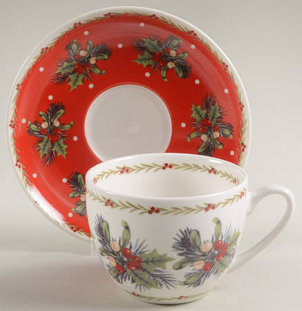 Mistletoe and Holly Flat Cup & Saucer Set