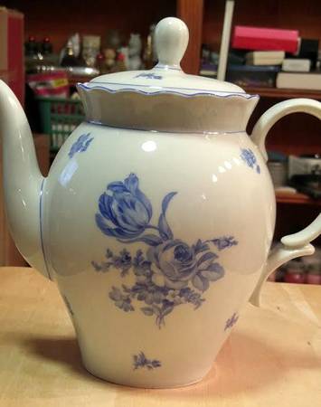 ARZ296 Teapot & Lid