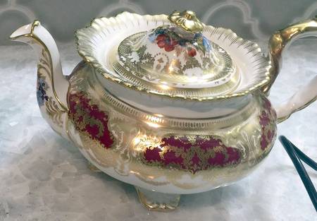 C853 Teapot & Lid