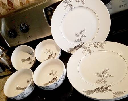 Aderyn Dinner Plate