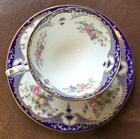 A4881 Footed Cup & Saucer Set