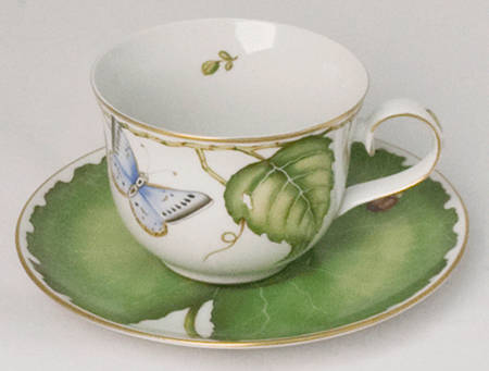 Ivy Flat Cup & Saucer Set
