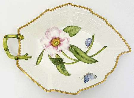 Peony Pink 9" Leaf Dish