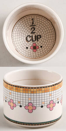 Bistro Garden 1/2 Cup Measuring Cup
