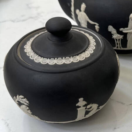 Jasper-Black Sugar Bowl & Lid