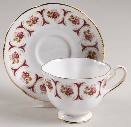 2SL1 Footed Cup & Saucer Set by St Louis Bone China
