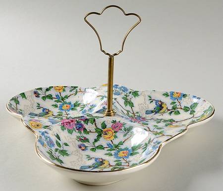 Lorna Doone 3-Part Relish with Center Metal Handle