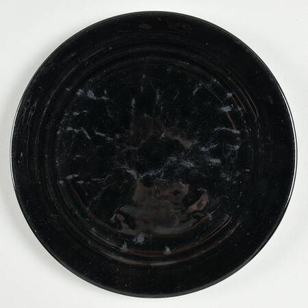 Ring Black Salad Plate