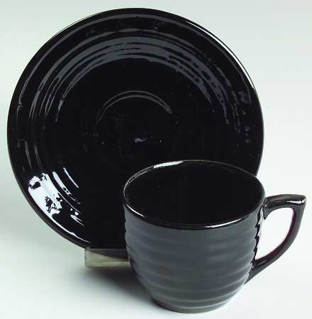 Ring Black Flat Cup & Saucer Set