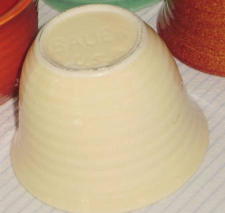 Ring Ivory Custard Cup