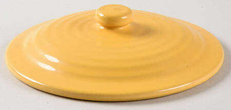 Ring Yellow (Older, Circa 1940) Lid for 2 Qt Round Covered Casserole