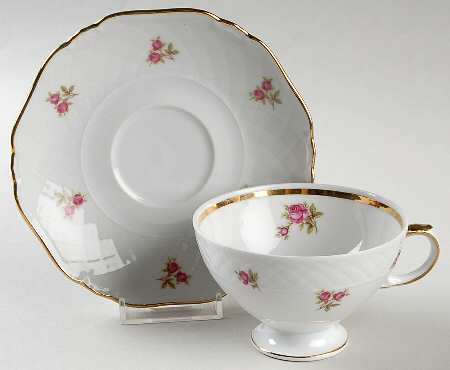 A1314 Footed Cup & Saucer Set