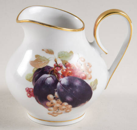 BAR1 Creamer by Baronet