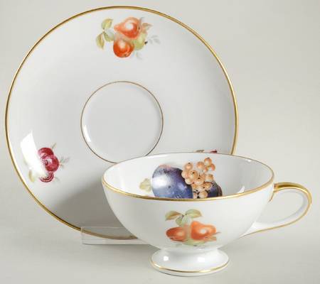 BAR1 Footed Cup & Saucer Set
