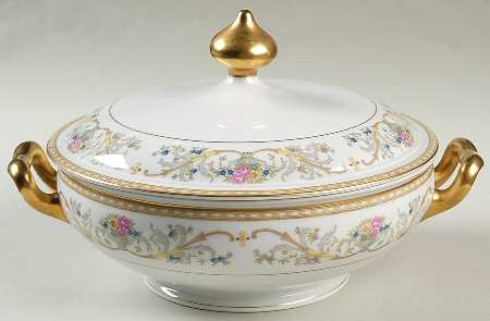 Contessa Round Covered Vegetable