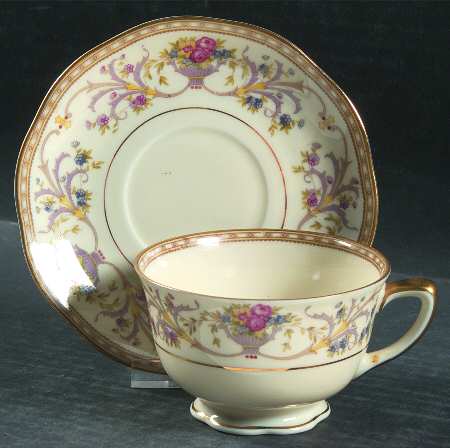 Duchess Footed Cup & Saucer Set