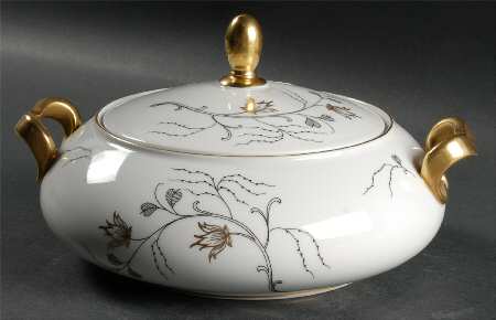 Golden Bower Round Covered Vegetable