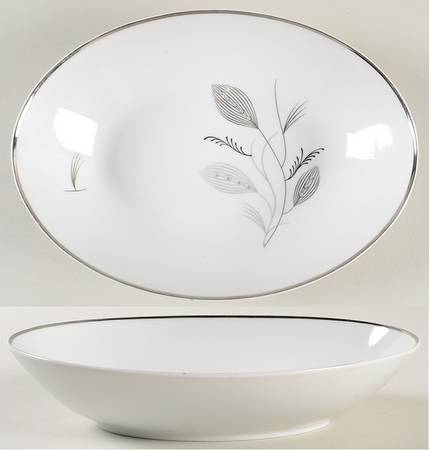 Impromtu 9" Oval Vegetable Bowl