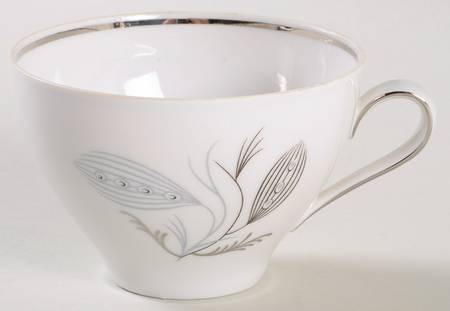 Impromtu Footed Cup