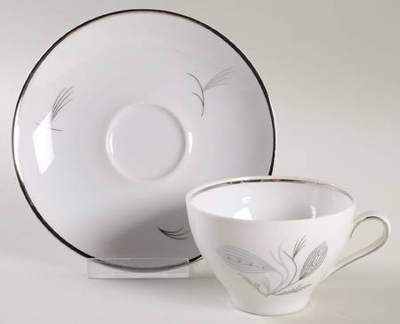 Impromtu Footed Cup & Saucer Set