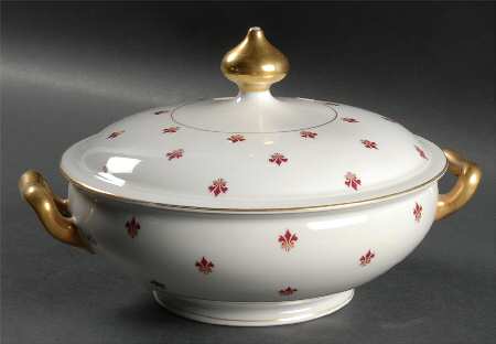 Jacquette Round Covered Vegetable