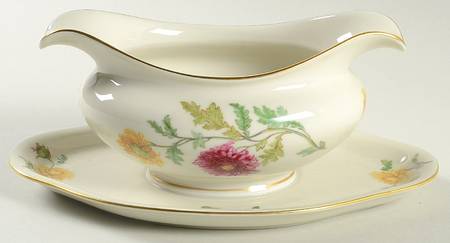 Juliana Gravy Boat with Attached Underplate
