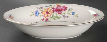 Lorna 9" Oval Vegetable Bowl