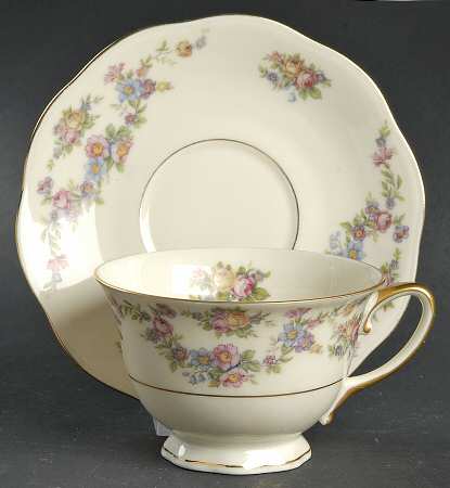 Lorraine Footed Cup & Saucer Set