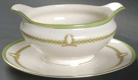 Lyric (Green Design, Off White) Gravy Boat with Attached Underplate