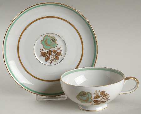 Minerva Footed Cup & Saucer Set