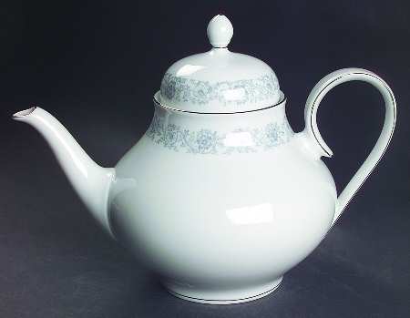 Nocturne Teapot & Lid by Baronet