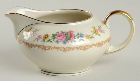 Radnor Creamer