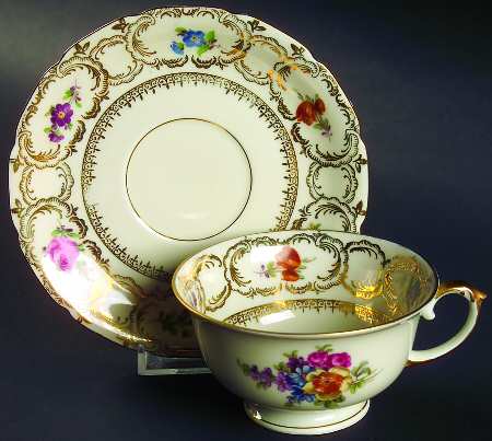 Rhapsody Footed Cup & Saucer Set
