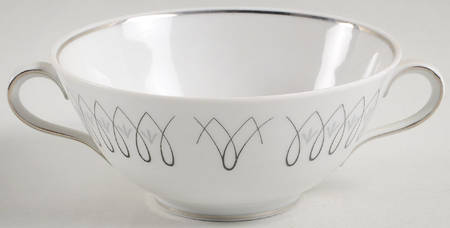 Rondo Footed Cream Soup Bowl