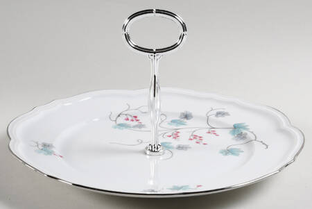 Sandra Round Serving Plate with Center Handle (Dp) Hc