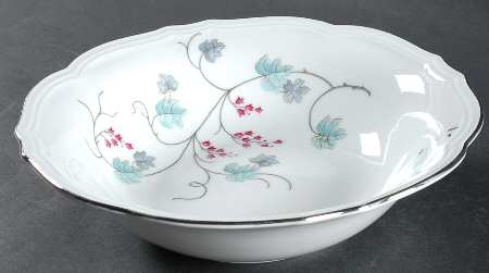 Sandra 9" Round Vegetable Bowl