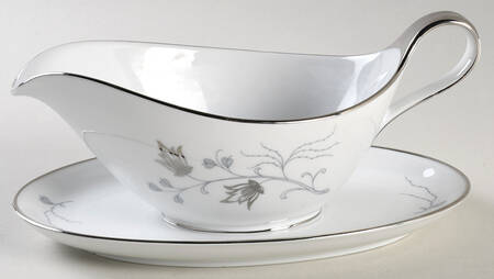 Silver Arbor Gravy Boat with Attached Underplate