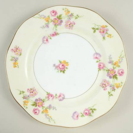 Sylvia 13" Chop Plate (Round Platter)