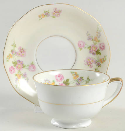 Sylvia Footed Cup & Saucer Set