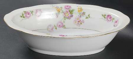Sylvia 9" Oval Vegetable Bowl