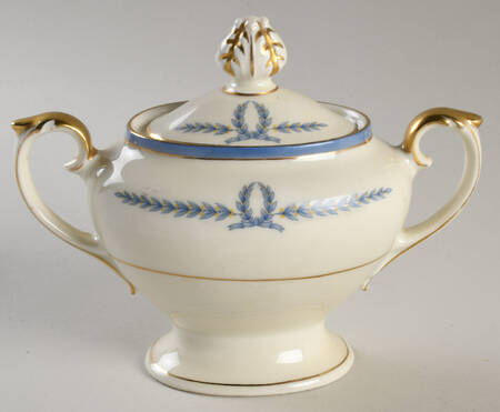 The Trend Sugar Bowl & Lid
