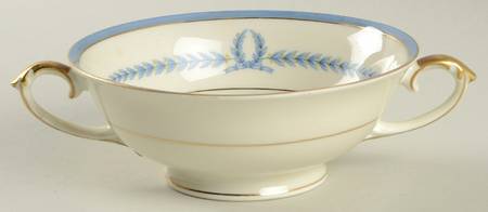 The Trend Footed Cream Soup Bowl