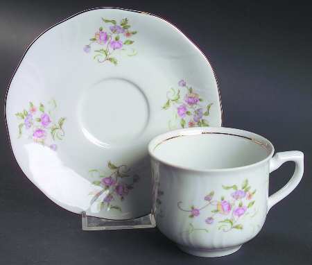 BAU1 Flat Cup & Saucer Set
