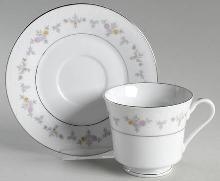 Fairview Footed Cup & Saucer Set