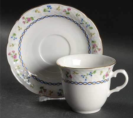 Francais Flat Cup & Saucer Set