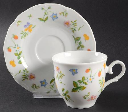 French Country Flat Cup & Saucer Set