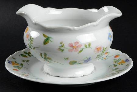French Country Gravy Boat & Underplate