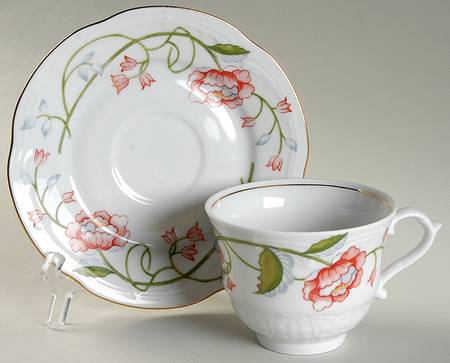 Trellis Flat Cup & Saucer Set
